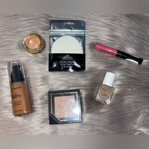 5 for $25🔥6 Piece Makeup‎ Bundle- New